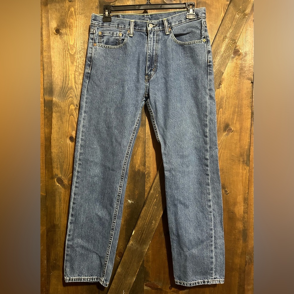 Levi Strauss 505 Jeans, Waist 33, Length 32, smoke free home